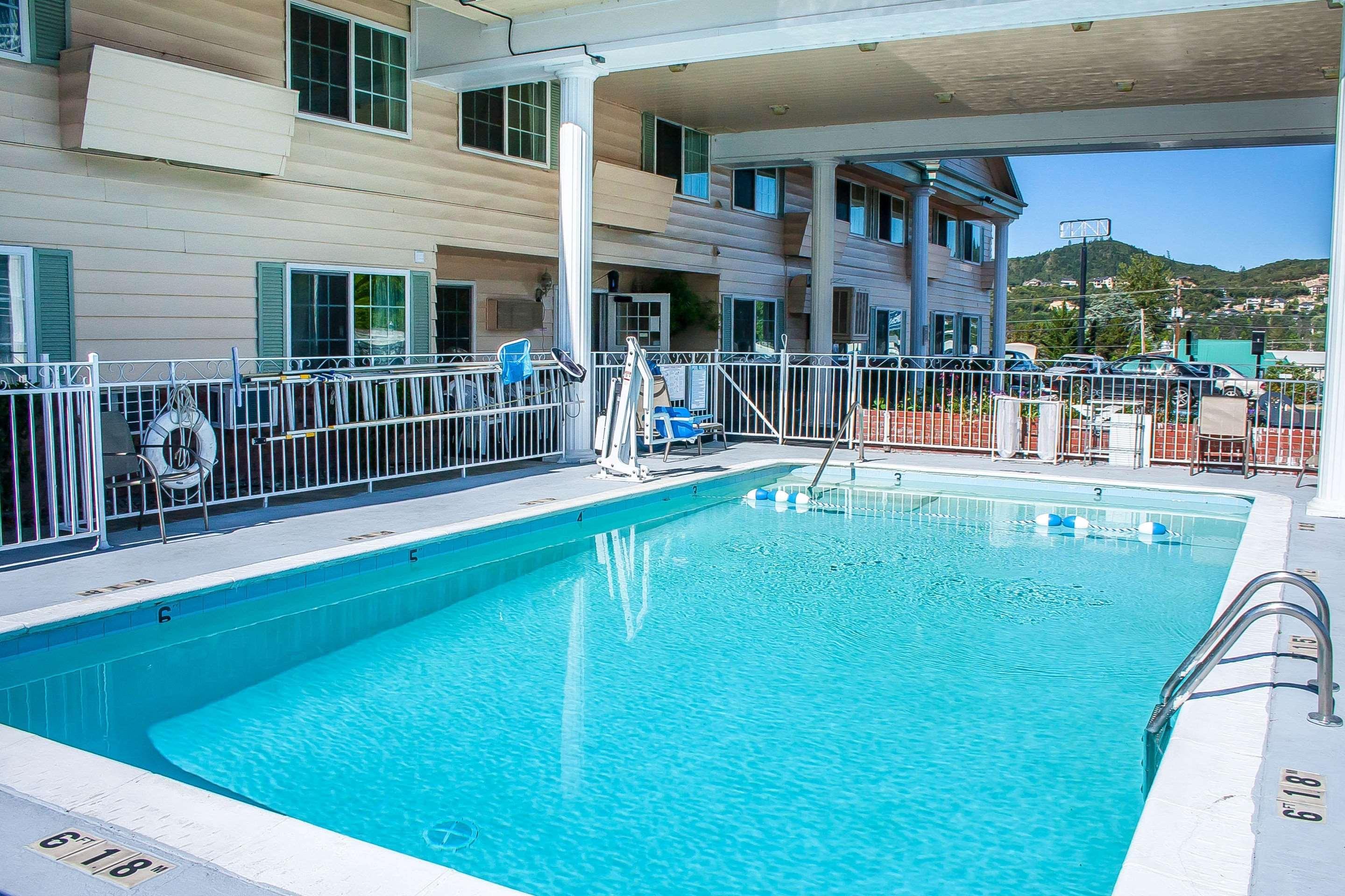 Quality Inn Grants Pass Exteriér fotografie