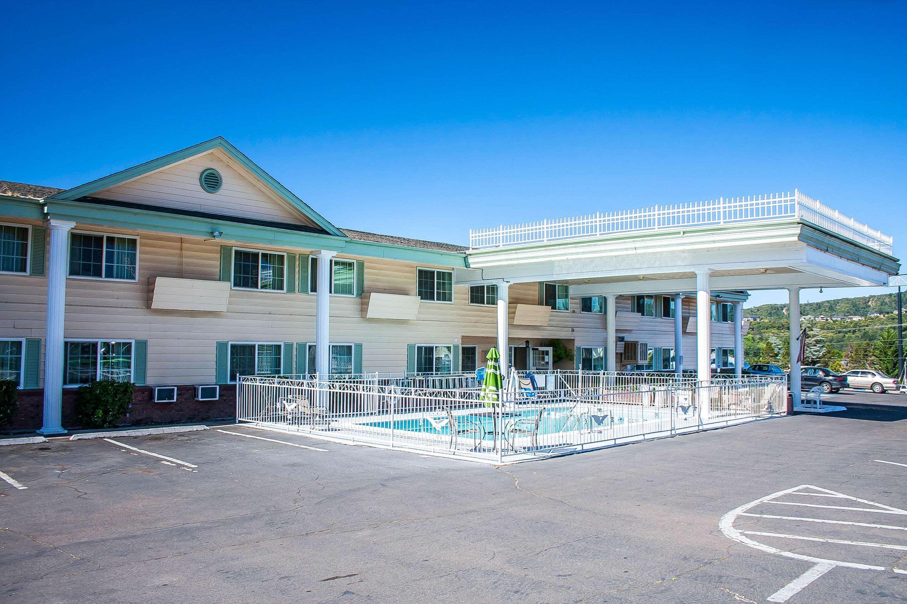 Quality Inn Grants Pass Exteriér fotografie